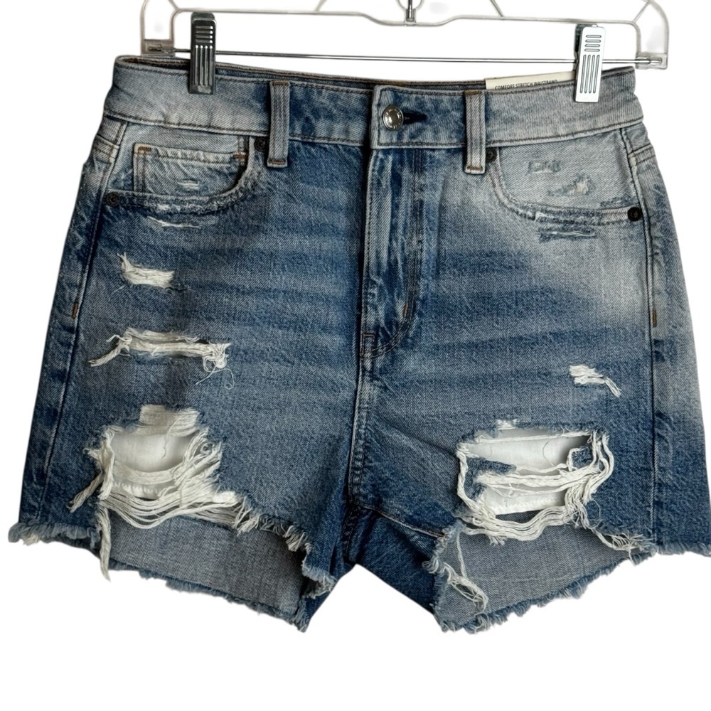 NWT American eagle mom Distressed Denim Shorts size 2  26 W blue